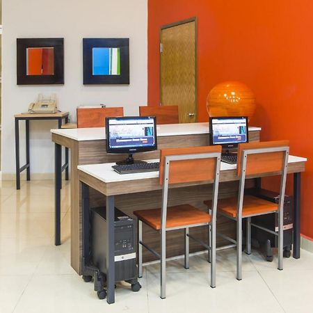 Holiday Inn Express Manzanillo By Ihg Eksteriør bilde