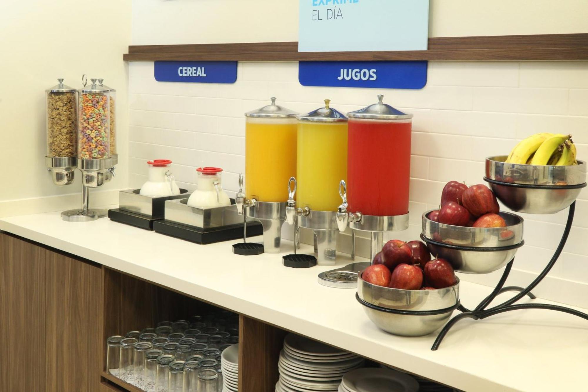 Holiday Inn Express Manzanillo By Ihg Eksteriør bilde