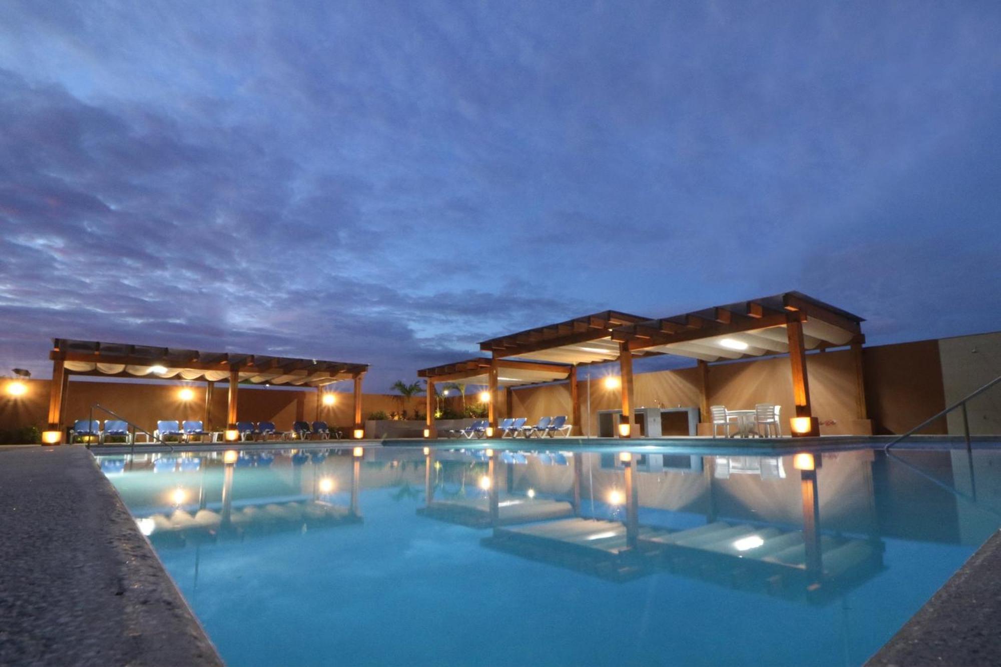 Holiday Inn Express Manzanillo By Ihg Eksteriør bilde