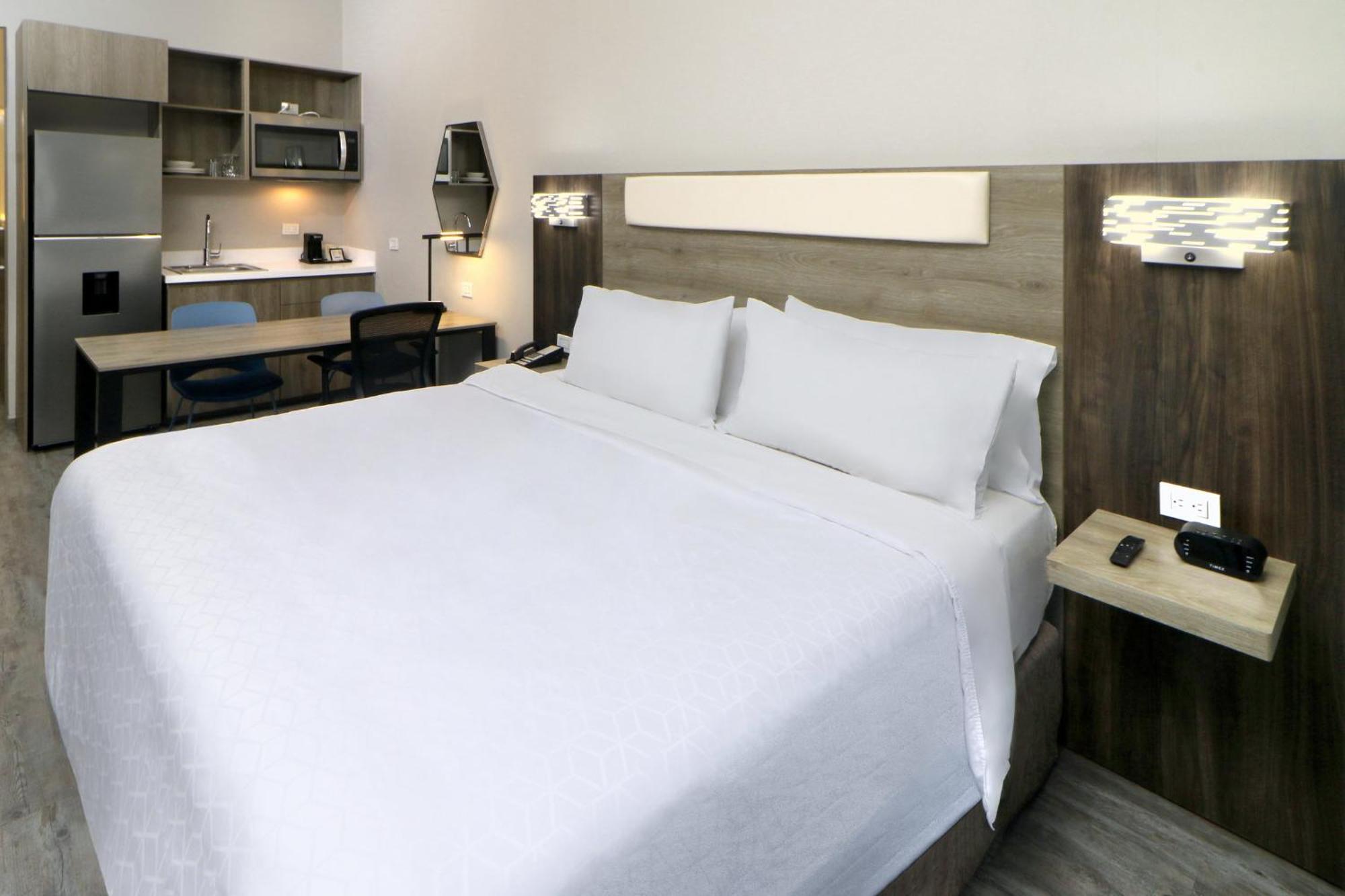 Holiday Inn Express Manzanillo By Ihg Eksteriør bilde