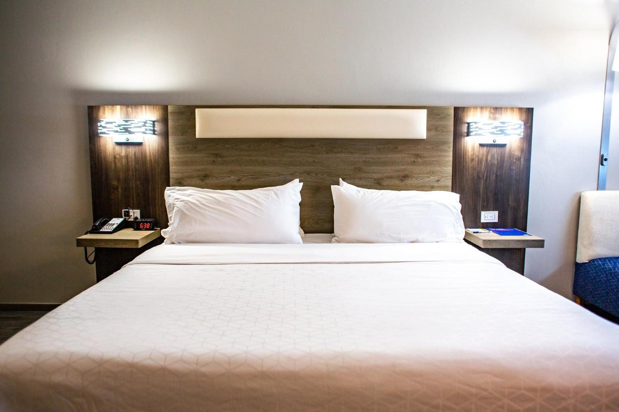 Holiday Inn Express Manzanillo By Ihg Eksteriør bilde