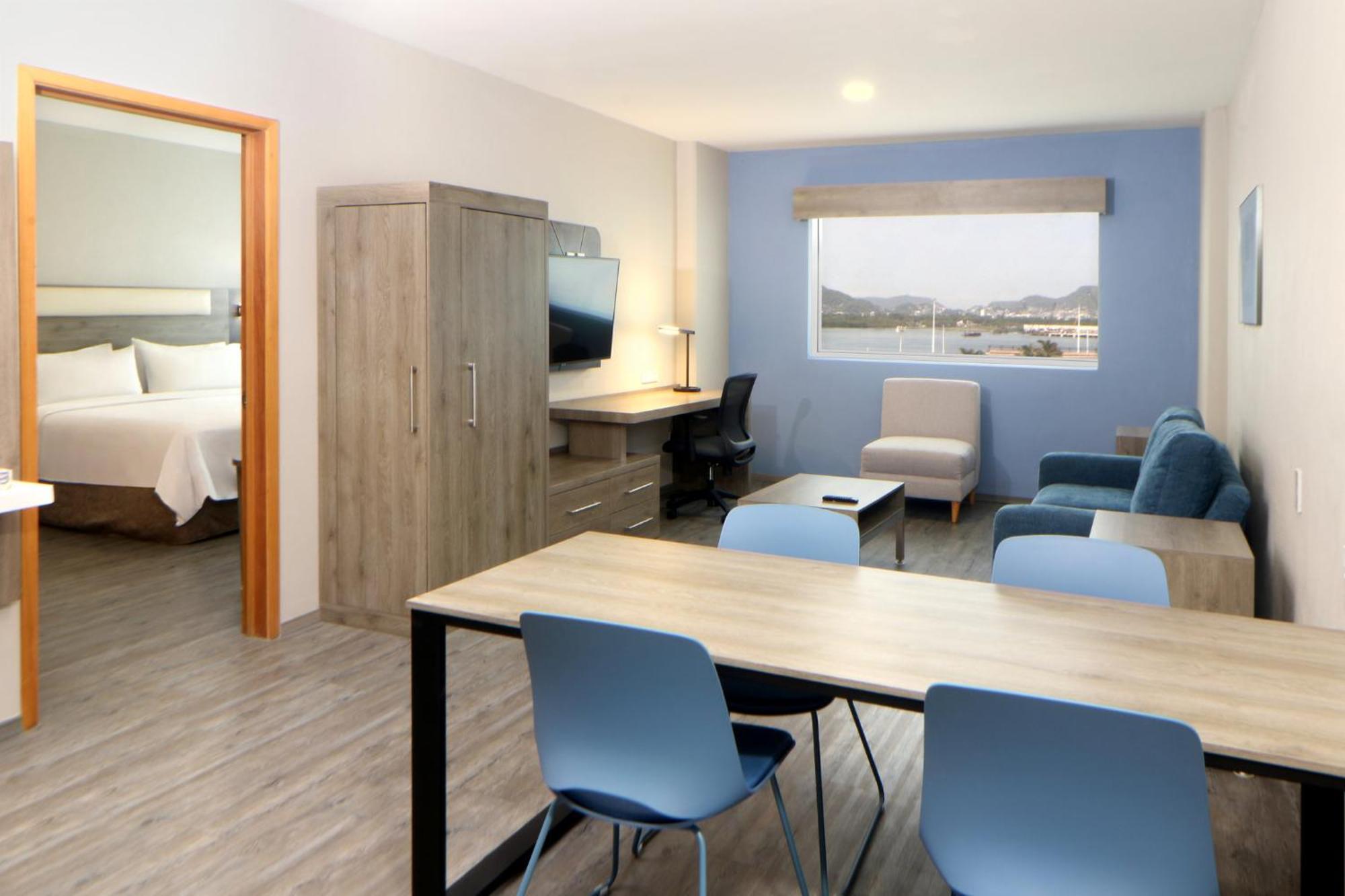 Holiday Inn Express Manzanillo By Ihg Eksteriør bilde