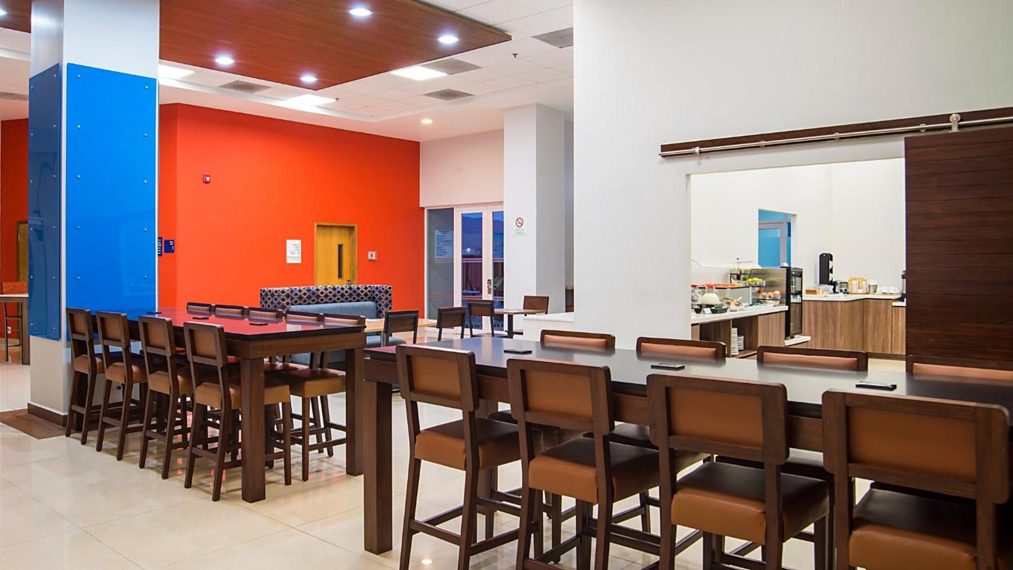 Holiday Inn Express Manzanillo By Ihg Eksteriør bilde